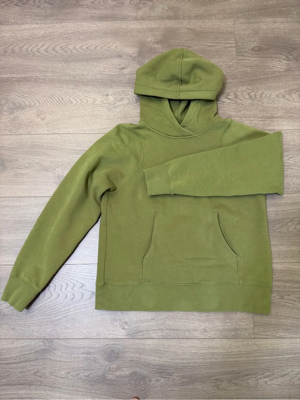Lululemon Women’s Pullover Hoodie Olive Green Size 6